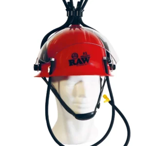 Promocje 420 171 Hełm RAW Fireblazer Cone Helmet z 6 stożkami na jointy i rurkami do palenia – czerwony gadżet imprezowy na głowie manekina.