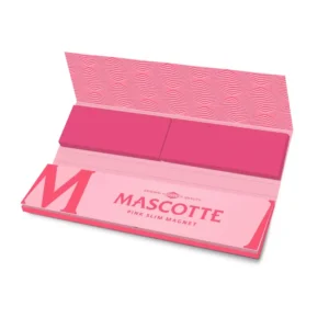 Promocje 420 59 Różowe opakowanie bibułek Mascotte Pink King Size Slim Magnetic, z widocznym logo Mascotte, cienkim papierem i informacją o rozmiarze King Size Slim.