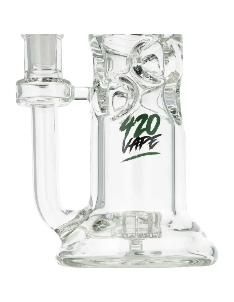 Kicker Bong 420VAPE 22 cm | Dyfuzor Matrix | Szlif 14.5 mm 2 Zbliżenie na wbudowany dyfuzor Matrix i szklane wypustki w bongu Kicker Bong 420VAPE