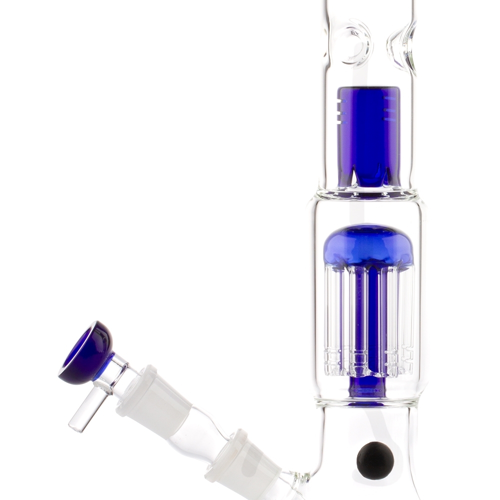 Bongo Grace Glass OG Blue Shotgun 37 cm – dwa perkolatory Zbliżenie na niebieski perkolator ramienny i tarczowy w bongu Grace Glass OG Series