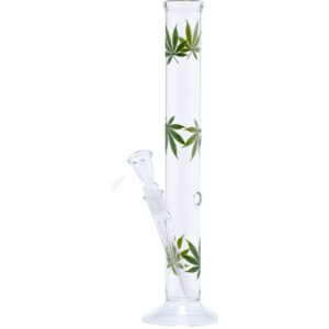 Bongo Multi Leaf 40 cm — prosta szklana rura z zielonymi liśćmi konopi rozsypanymi po całej wysokości